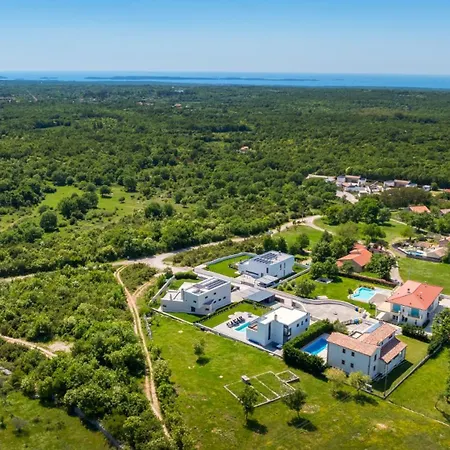 Villa Ana - Svetvincenat By Guide *